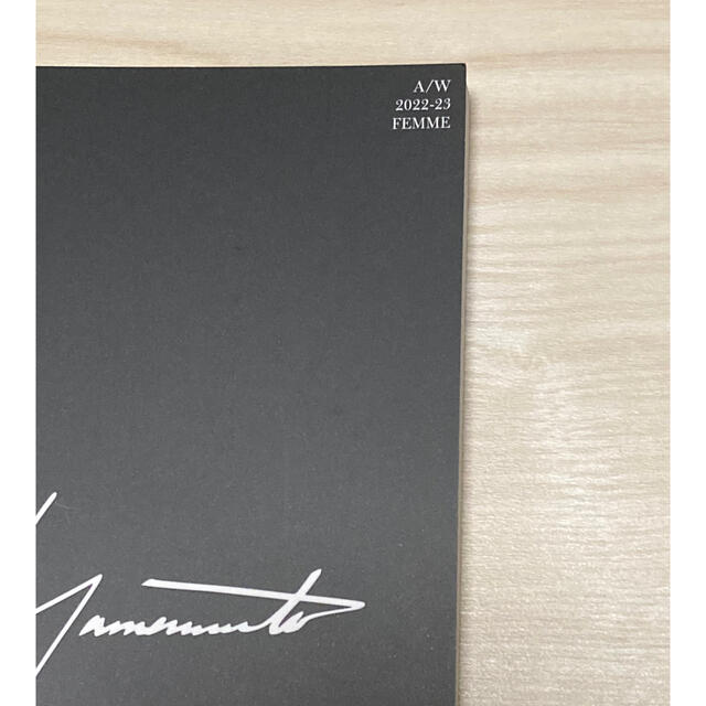 Yohji Yamamoto(ヨウジヤマモト)のyohji yamamoto■ヨウジヤマモト FEMME 2022aw カタログ レディースのレディース その他(その他)の商品写真