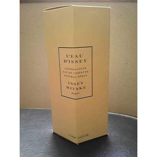 イッセイミヤケ(ISSEY MIYAKE)の【お試し使用のみ】★★ロードゥイッセイ香水　50ml　☆　イッセイミヤケ★★(香水(女性用))