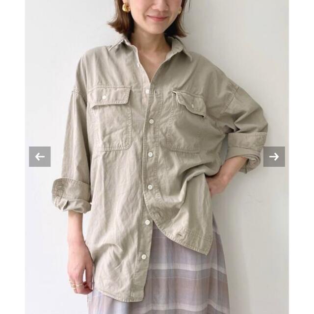 L'Appartement DEUXIEME CLASSE(アパルトモンドゥーズィエムクラス)のL'Appartement REMI RELIEF Chambray Shirt レディースのトップス(シャツ/ブラウス(長袖/七分))の商品写真