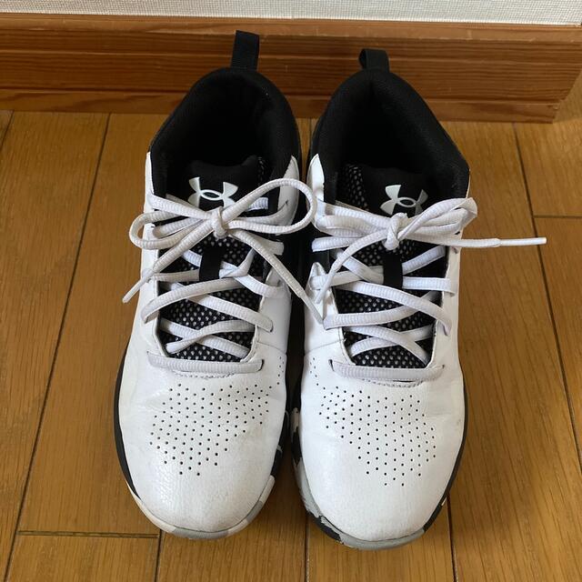 UNDER ARMOUR(アンダーアーマー)のアンダーアーマー　スニーカー　23cm キッズ/ベビー/マタニティのキッズ靴/シューズ(15cm~)(スニーカー)の商品写真