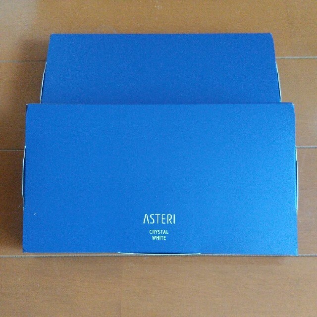 ASTERIアステリクリスタルホワイトファンデーションSPF40PA+2箱