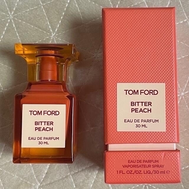 TOM FORD(トムフォード)のトムフォード　ビター ピーチ オード パルファム スプレィ　30ml コスメ/美容のコスメ/美容 その他(その他)の商品写真