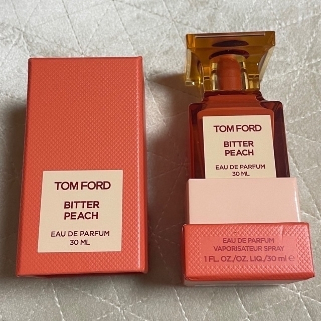 TOM FORD(トムフォード)のトムフォード　ビター ピーチ オード パルファム スプレィ　30ml コスメ/美容のコスメ/美容 その他(その他)の商品写真