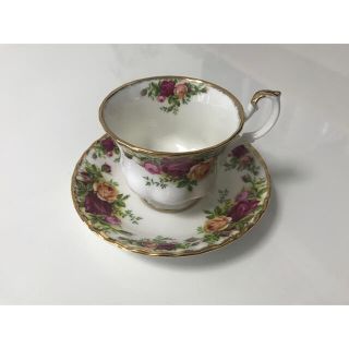 ロイヤルアルバート(ROYAL ALBERT)のロイヤルアルバート　ティーカップ&ソーサー(グラス/カップ)