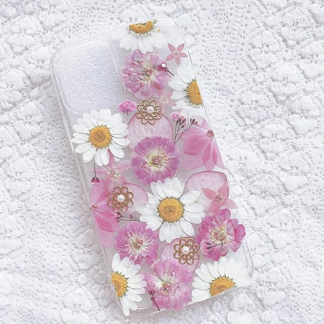 全機種対応♡カラフル押し花のスマホケース♡ スマホ/家電/カメラのスマホアクセサリー(Androidケース)の商品写真