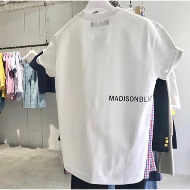 MADISONBLUE(マディソンブルー)のMADISONBLUE ◆ バックロゴポケットTシャツ レディースのトップス(Tシャツ(半袖/袖なし))の商品写真