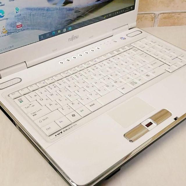 富士通 - 新品SSD core i5✨初心者向け♥おすすめノートパソコンすぐ使えるの通販 by miu|フジツウならラクマ 富士通 - 新品SSD core i5✨初心者向け♥おすすめノートパソコンすぐ使えるの通販 by miu|フジツウならラクマ