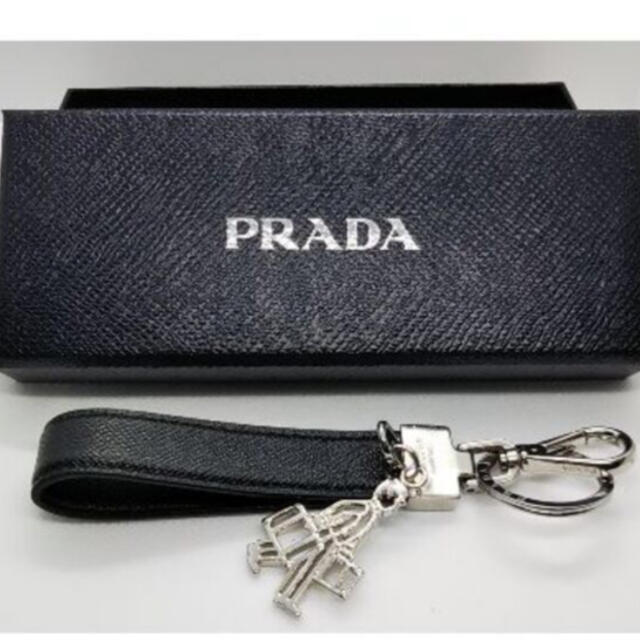 PRADA(プラダ)の本日限定最終処分特価プラダ　キーリング メンズのファッション小物(キーホルダー)の商品写真