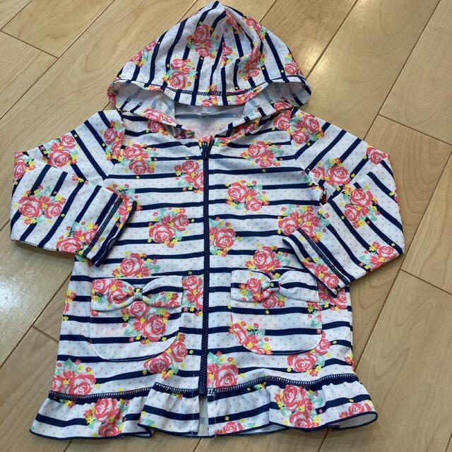 95 ラッシュガード 花柄 ボーダー 白 キッズ/ベビー/マタニティのキッズ服女の子用(90cm~)(水着)の商品写真