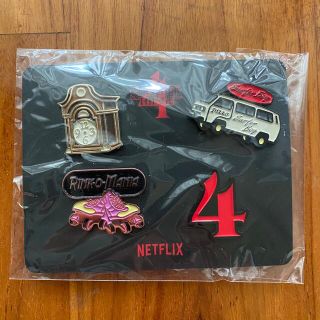 Stranger Things 4 NETFLIX ピンバッジ(その他)