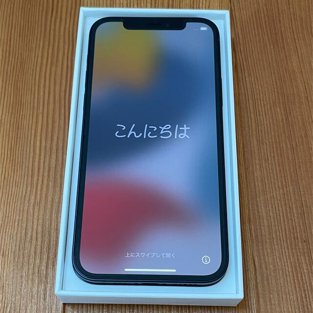 アップル iPhone12 64GB ブラック au