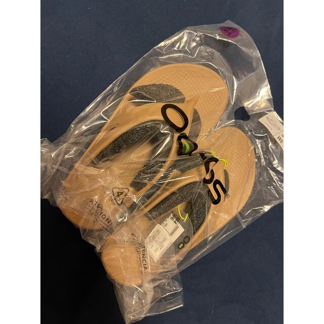 OOFOS(ウーフォス)のOOFOS(ウーフォス) オリジナル リカバリーサンダル タープ レディースの靴/シューズ(サンダル)の商品写真