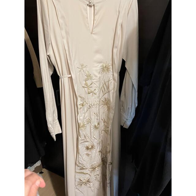 AMERI VINTAGE MADELYN EMBROIDERY DRESS