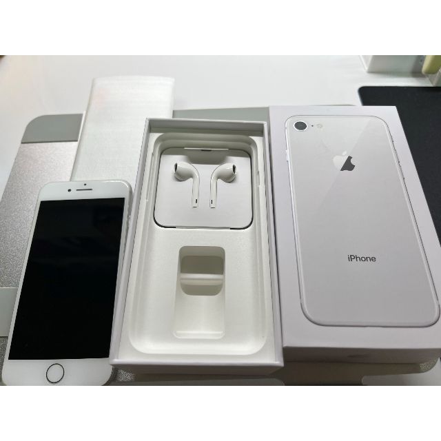 y　iPhone8　64GB　SIMフリー　ホワイト　付属品無し2台セット