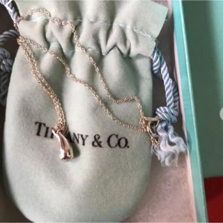 ティファニー(Tiffany & Co.)のTiffany ティファニー  ティアドロップペンダント　　シルバー(ネックレス)