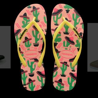 ハワイアナス(havaianas)の♡新品・未使用オーストラリアByronbayサボテン柄ハワイアナスビーチサンダル(ビーチサンダル)