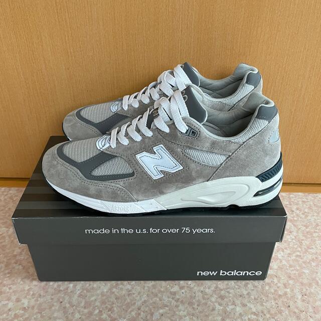 NewBalance M990GY2