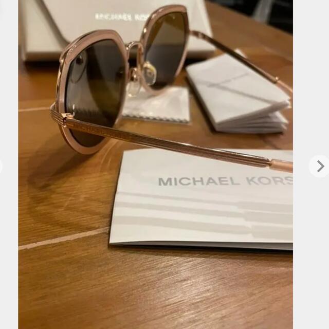 Michael Kors(マイケルコース)のお値下げしました！　マイケルコース　ミラーサングラス レディースのファッション小物(サングラス/メガネ)の商品写真