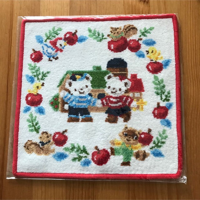 新品・未使用】ファミリア ハンカチ2枚 ポロラルフローレン 靴下22〜24cm 表ガーゼタオルハンカチ