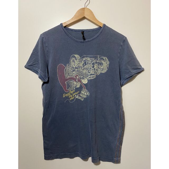 Nudie Jeans(ヌーディジーンズ)の▽Nudie Jeans グラフィック 半袖Tシャツ S 紺  メンズのトップス(Tシャツ/カットソー(半袖/袖なし))の商品写真