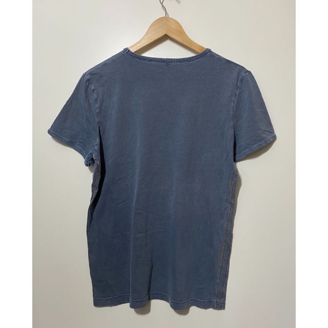 Nudie Jeans(ヌーディジーンズ)の▽Nudie Jeans グラフィック 半袖Tシャツ S 紺  メンズのトップス(Tシャツ/カットソー(半袖/袖なし))の商品写真