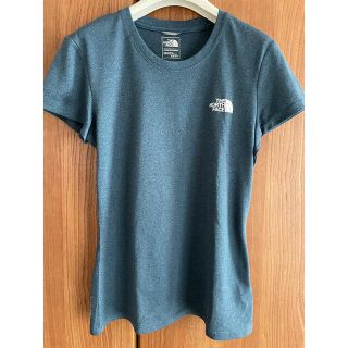 ザノースフェイス(THE NORTH FACE)の美品　THE NORTH FACE  クルーネック Tシャツ　レディース(Tシャツ(半袖/袖なし))