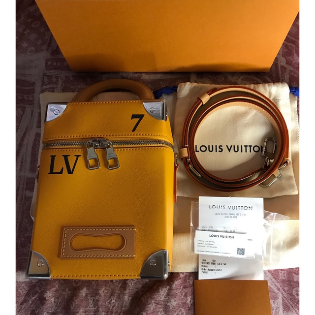 LOUIS VUITTON(ルイヴィトン)のルイヴィトン ☆ヴェルティカル･ボックス トランクM59666 メンズのバッグ(ショルダーバッグ)の商品写真