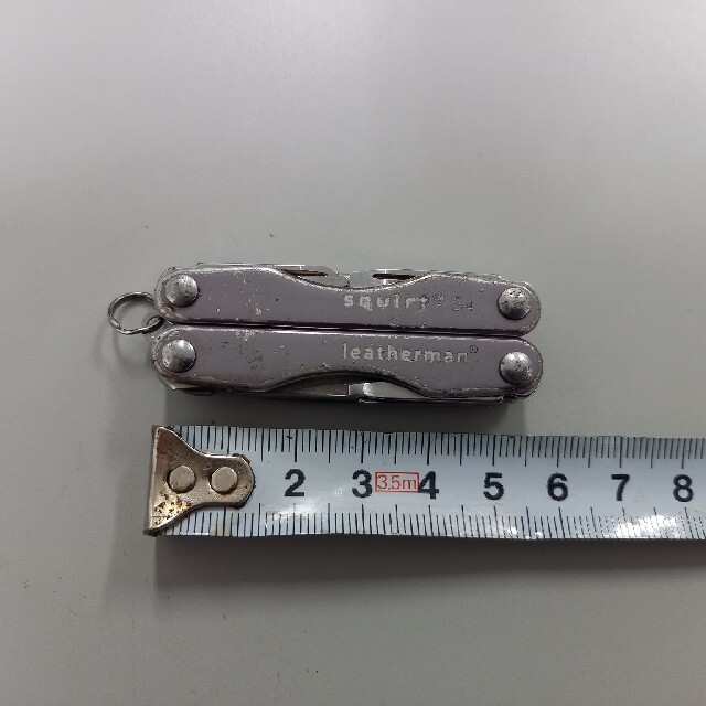 LEATHERMAN(レザーマン)のLEATHERMAN / squirt s4 / レザーマン /マルチツール スポーツ/アウトドアのアウトドア(その他)の商品写真