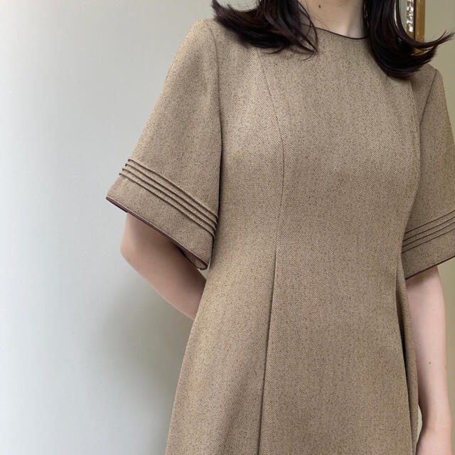 【louren】新品　pintuck jacquard flare dress