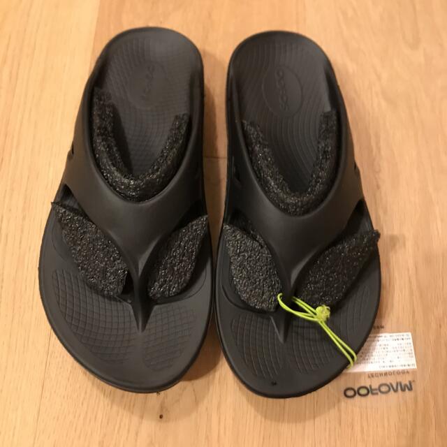OOFOS(ウーフォス)の【新品未使用】OOFOS ウーフォス オリジナル サンダル　27 メンズの靴/シューズ(サンダル)の商品写真