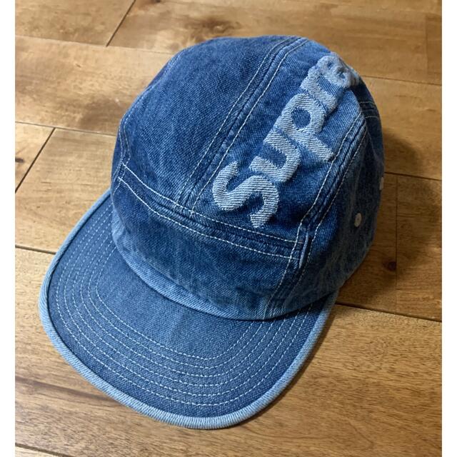 Supreme(シュプリーム)のsupreme top logo denim camp cap インディゴ メンズの帽子(キャップ)の商品写真