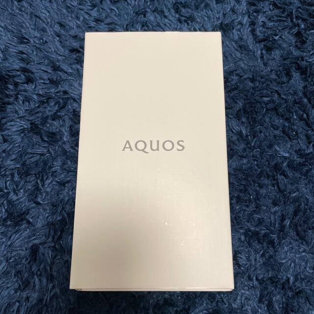 AQUOS(アクオス)のSHARP AQUOS wish A104SH チャコール スマホ/家電/カメラのスマートフォン/携帯電話(スマートフォン本体)の商品写真