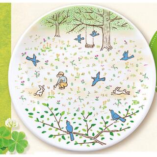 スカイラーク(すかいらーく)の市川和美デザイン「小鳥と少年の春色皿」可愛い　美品(食器)