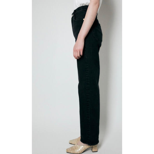 moussy(マウジー)の【新品/未使用】moussy デニム PLAIN JEANS(BLACK/黒) レディースのパンツ(デニム/ジーンズ)の商品写真