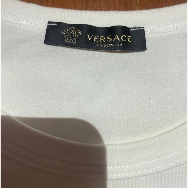 VERSACE(ヴェルサーチ)のベルサーチ　TシャツS メンズのトップス(Tシャツ/カットソー(半袖/袖なし))の商品写真