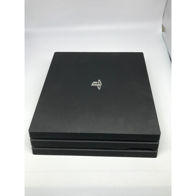 【八瀬様専用】PS4 PRO CUH-7200BB01 1TB エンタメ/ホビーのゲームソフト/ゲーム機本体(家庭用ゲーム機本体)の商品写真