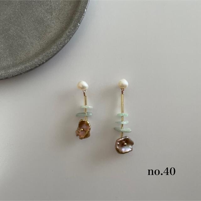 no.40 天然石ピアス イヤリング ハンドメイドのアクセサリー(ピアス)の商品写真