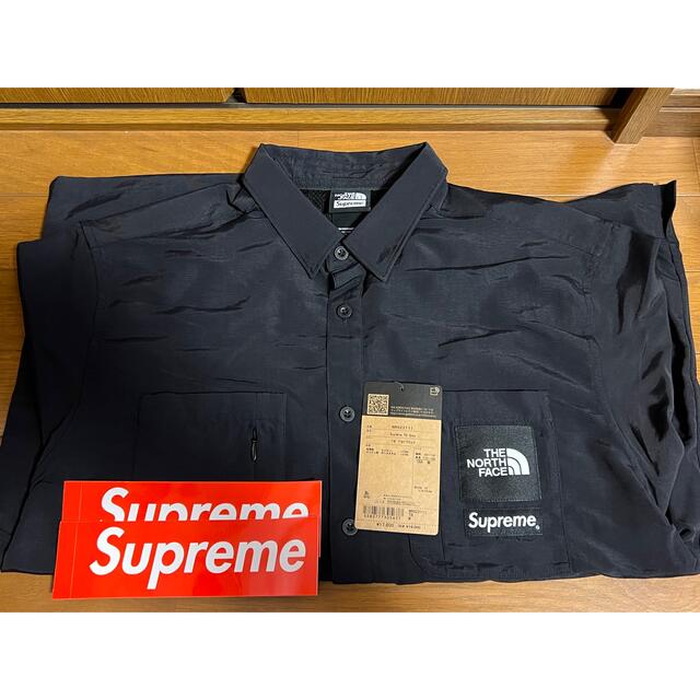 Supreme - Supreme The North Face Trekking Shirtの通販 by チョコ ...