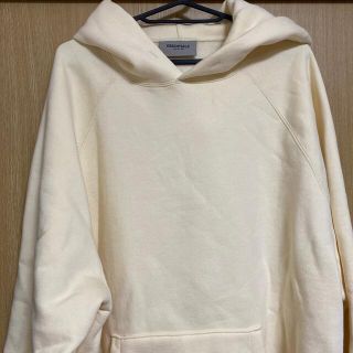 フィアオブゴッド(FEAR OF GOD)のFOG ESSENTIALS パーカー(パーカー)