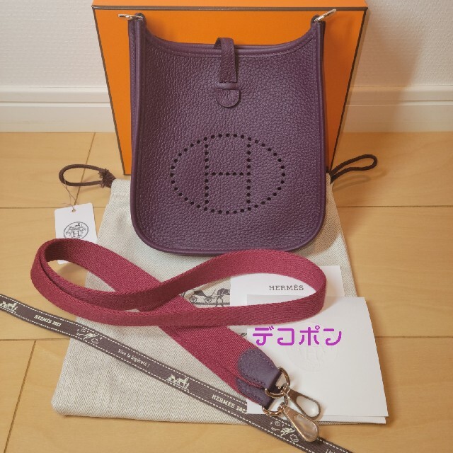 Hermes(エルメス)の✨新品✨【HERMES】⭐カシス⭐エヴリン16TPM レディースのバッグ(ショルダーバッグ)の商品写真