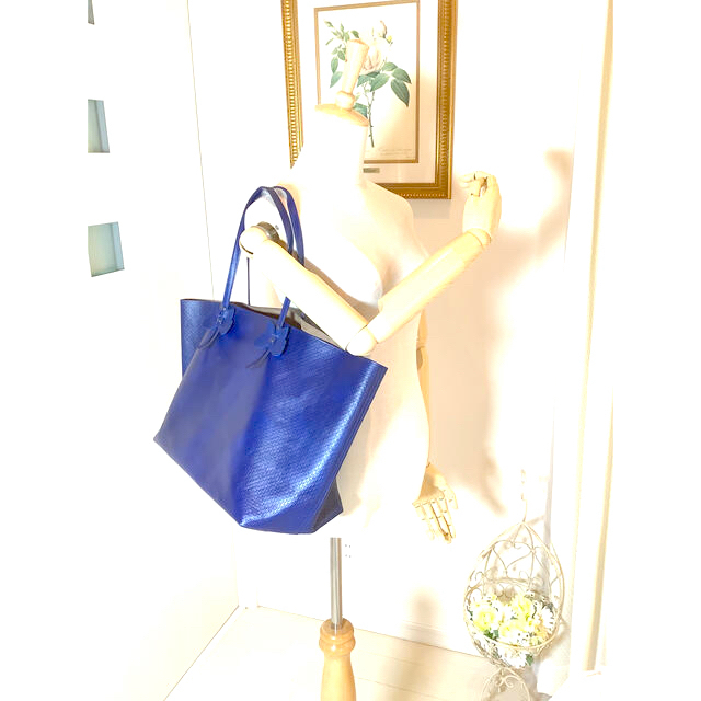 Bottega Veneta(ボッテガヴェネタ)のボッテガヴェネタ BOTTEGA VENETA トートバッグ⭐️極美品⭐️ レディースのバッグ(トートバッグ)の商品写真