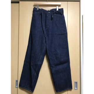 コモリ(COMOLI)の専用　comoli 20ss デニムベルテッドパンツ navy サイズ2(デニム/ジーンズ)