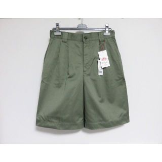 ダントン(DANTON)の定価1.5万 新品 DANTON タック ショーツ 40 SAGE GREEN(ショートパンツ)