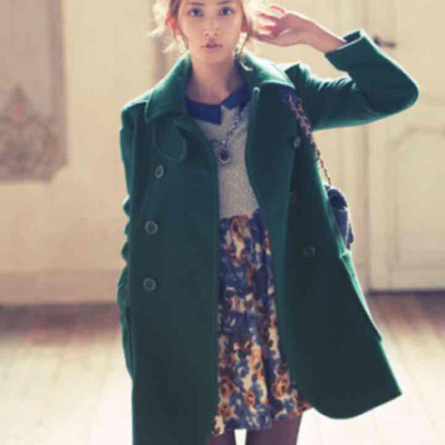 31 Sons de mode(トランテアンソンドゥモード)の紗栄子ちゃん着用✳︎ボックスコート レディースのジャケット/アウター(ロングコート)の商品写真