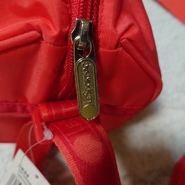 LeSportsac(レスポートサック)のレスポートサックミニショルダーバック レディースのバッグ(ショルダーバッグ)の商品写真