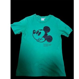 ディズニー(Disney)のDisney ディズニー　Tシャツ　トップス   ミッキーマウス　Mサイズ(Tシャツ/カットソー(半袖/袖なし))