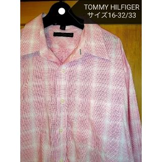 トミーヒルフィガー(TOMMY HILFIGER)の美品 jpn2L相当 TOMMY HILFIGER　チェックシャツ(シャツ)