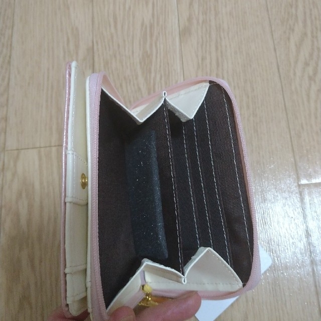 SNOOPY(スヌーピー)のゆうママ様専用☺️スヌーピー2つ折り財布 レディースのファッション小物(財布)の商品写真