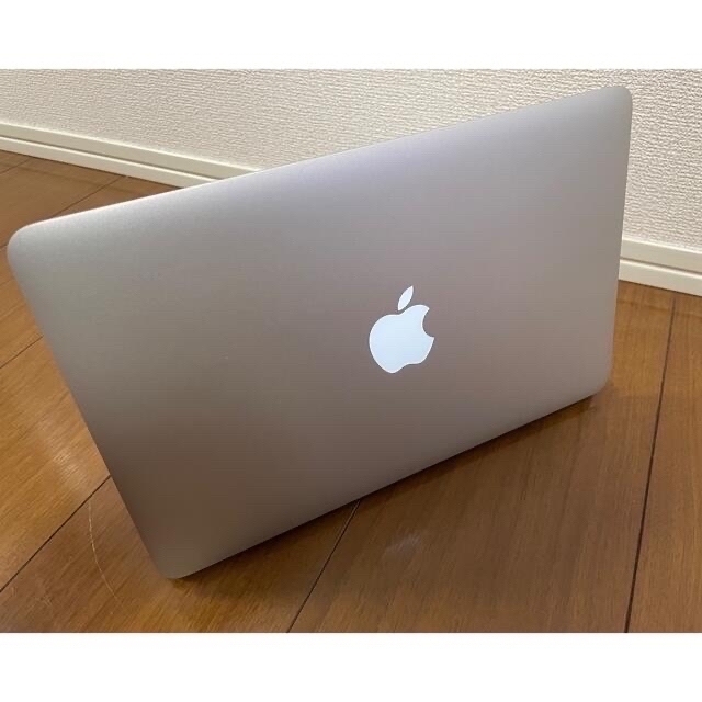 【超美品】MacBook Air 11inch (Mid 2011)11インチ