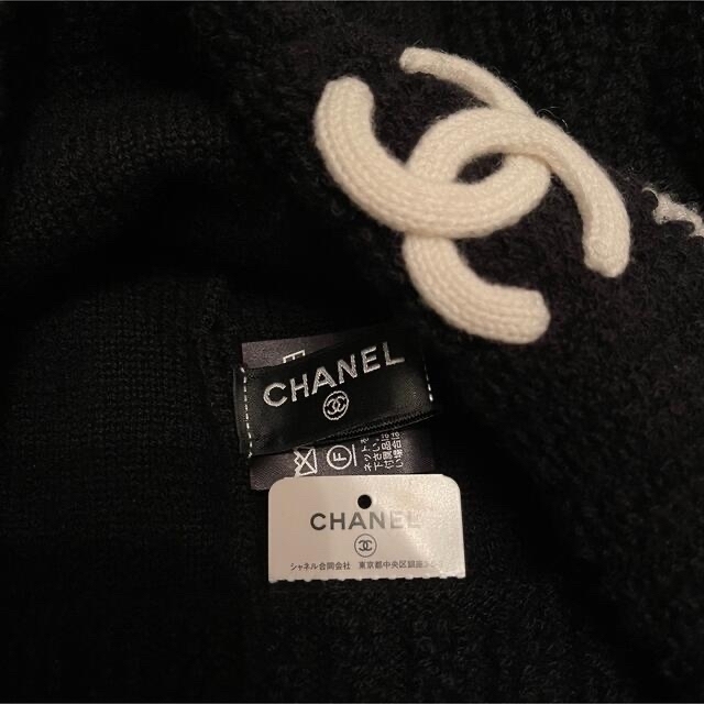 CHANEL(シャネル)の新作・新品❣️CHANEL シャネル　ビーニーニット帽　100%カシミヤ　22A レディースの帽子(ニット帽/ビーニー)の商品写真